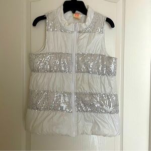 White puffer vest with silver sequins